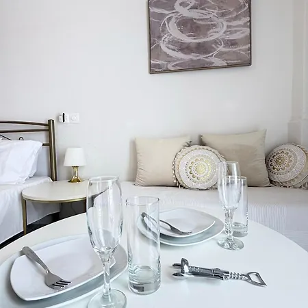 Snezanas Seaside Haven Апартамент